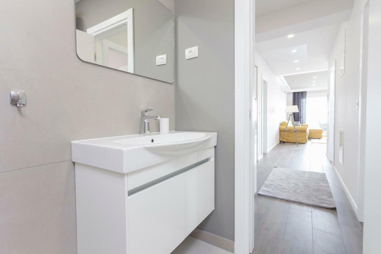 Luxury Apartment Stockholm -Sea&City View Makarska Dış mekan fotoğraf